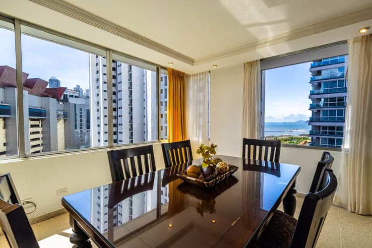 Sale of 2 Recamaras apartment in Marbella
