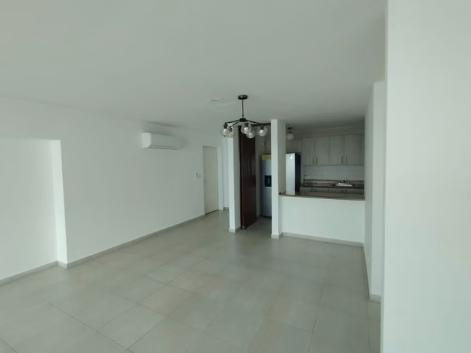 VENTA FRENTE AL MAR | 3 REC + CBE + DEN | OPORTUNIDAD $275,000 Piso Alto | Vista al Mar - Imagen 16