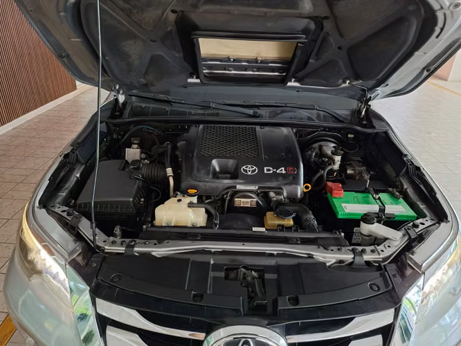 TOYOTA FORTUNER 2017 - Imagen 8
