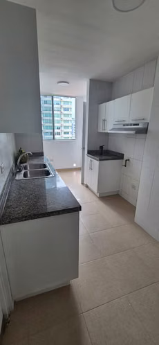  Apartamento en Alquiler – PH Plaza 77 – El Cangrejo – 3 Recámaras - Imagen 8