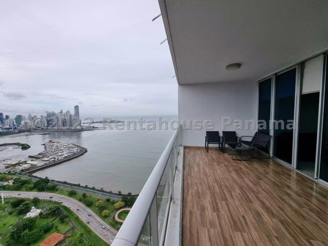 Apartamento en Alquiler en Av Balboa 26*7055Mfk