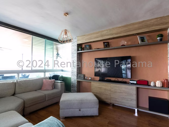 Apartment for Sale in El Cangrejo AK