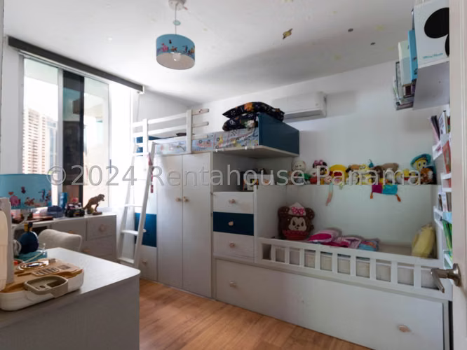 Venta de apartamento en El Cangrejo AK