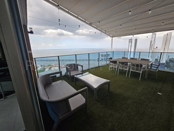 Venta de apartamento en Coco del Mar AK