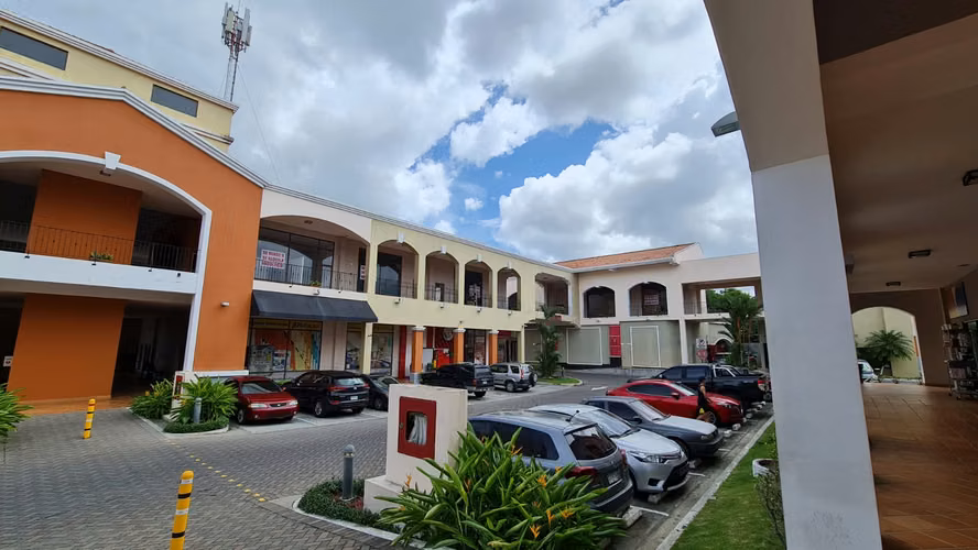 Local comercial en alquiler en The Village Coronado