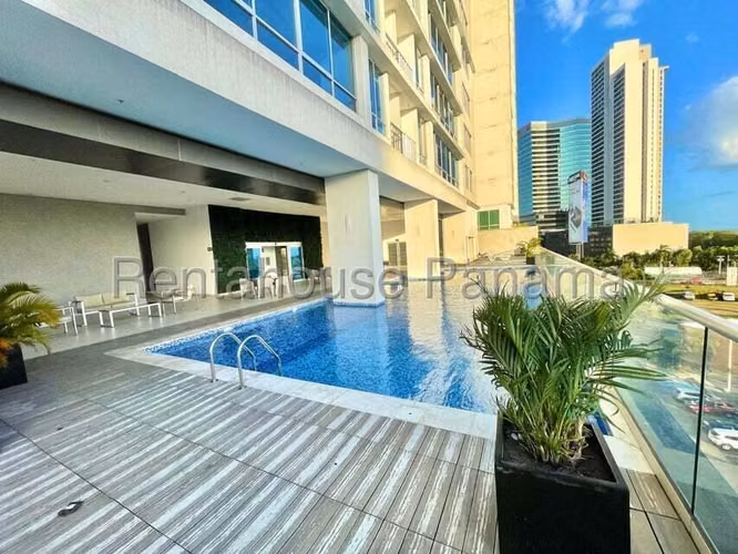 Se Vende Apartamento en Costa del Este YDU