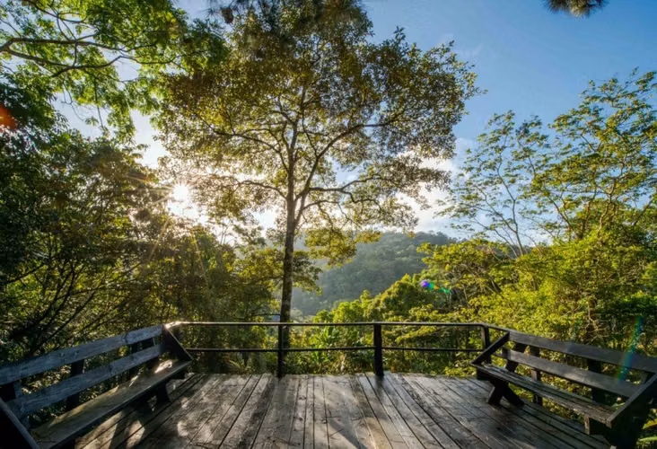 TERRENO EN ALTOS DE CERRO AZUL 2,363M2