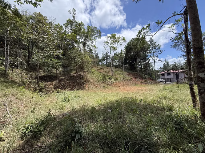 TERRENO EN ALTOS DE CERRO AZUL 2,363M2