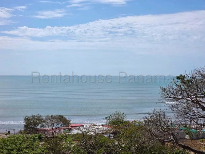 Vendo Apartamento de 102 m² en PH Ocean Front, Gorgona 26-6522GG