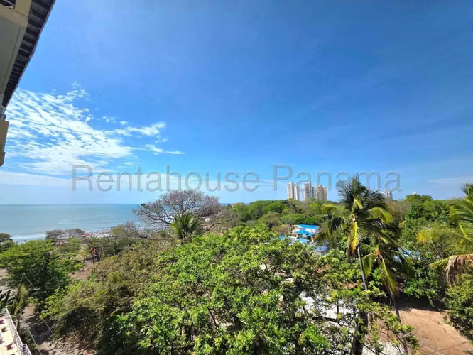 Vendo Apartamento de 102 m² en PH Ocean Front, Gorgona 26-6522GG
