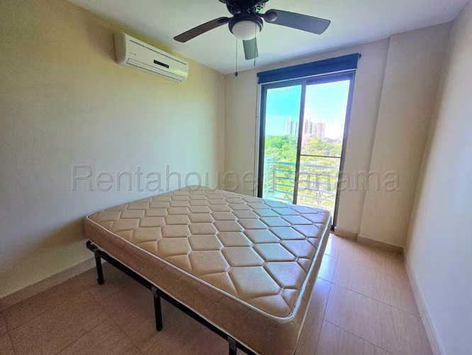 Vendo Apartamento de 102 m² en PH Ocean Front, Gorgona 26-6522GG