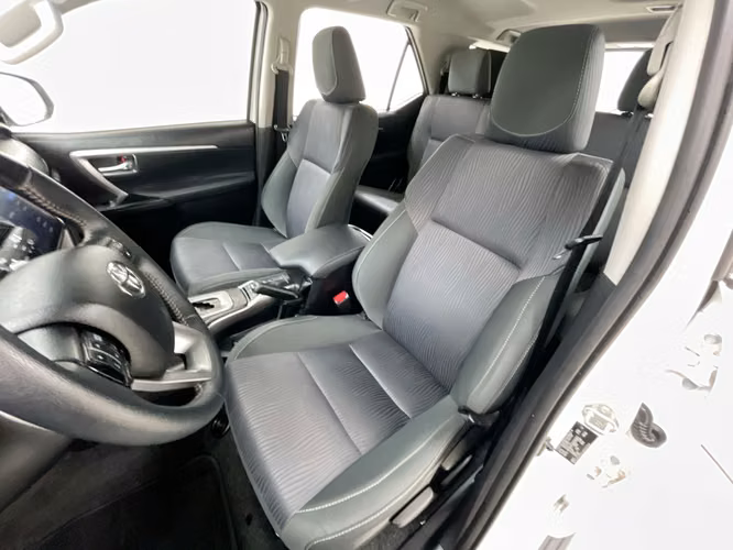 TOYOTA FORTUNER - 2025 - TFXX - Automarket - Imagen 5