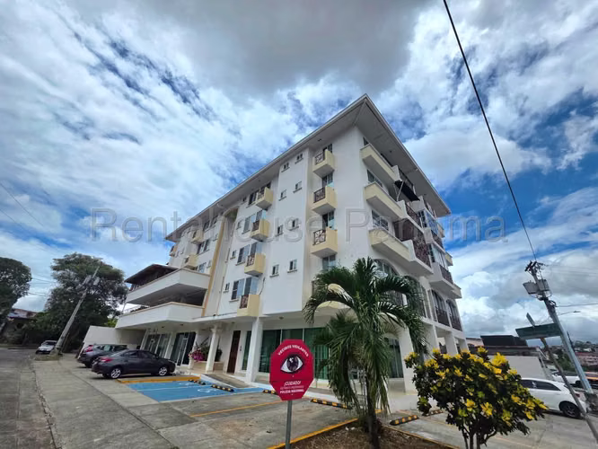 Vendo Apartamento de 104 m² en PH Plaza Camino Real de Betania 26-6523GG