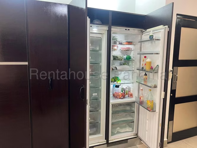Apartamento en alquiler Clayton EH