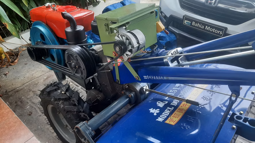 Motocultor de 18 HP