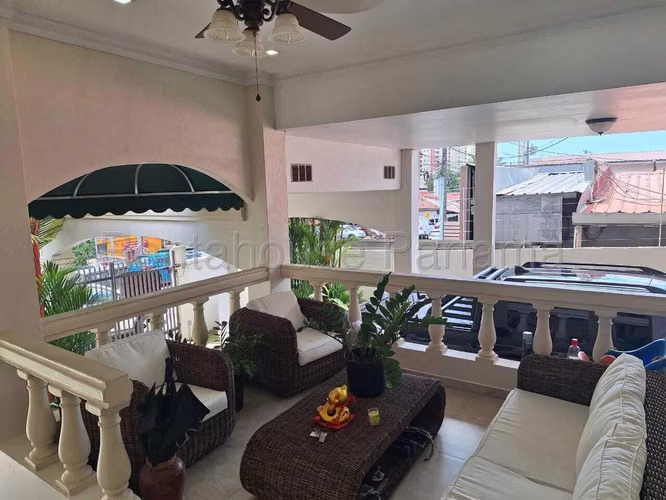 Venta de casa de 260m² en San Francisco, Ecológica 26JSS6495