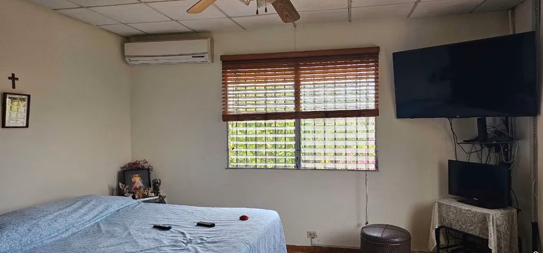 Casa en Pacora en venta (3,083m2 de terreno)