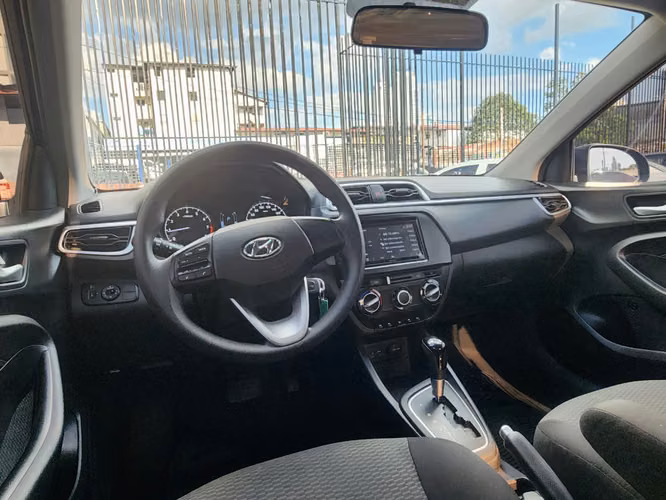 Hyundai Verna 2022 Full Extr - Imagen 10