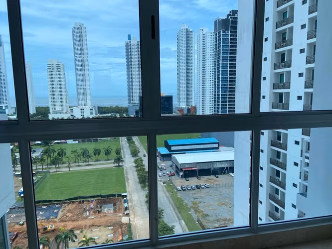 Lujo y Amplitud en PH Breeze – Costa del Este