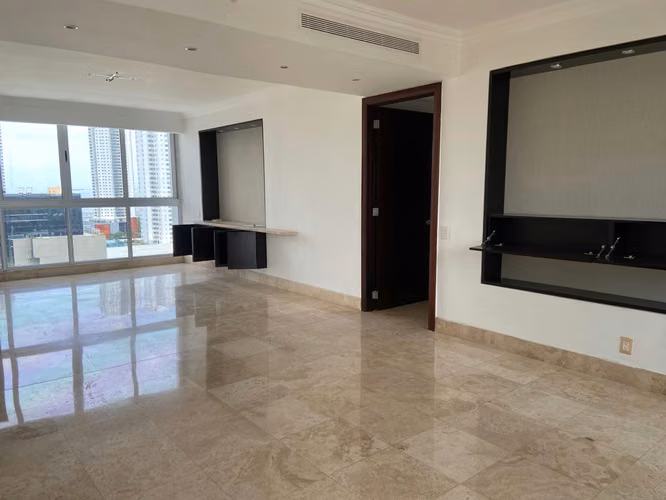 Lujo y Amplitud en PH Breeze – Costa del Este