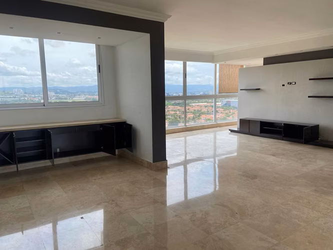 Lujo y Amplitud en PH Breeze – Costa del Este
