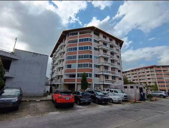 Apartamento en PH Residencial Llano Bonito en venta