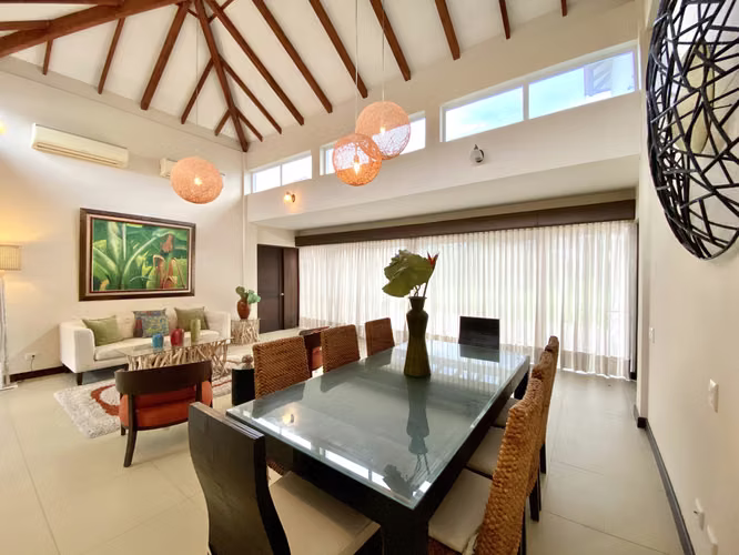 DECAMERON- VILLA- VENTA