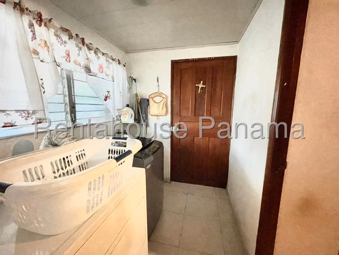 Se Vende Casa en San Francisco LA26-1293