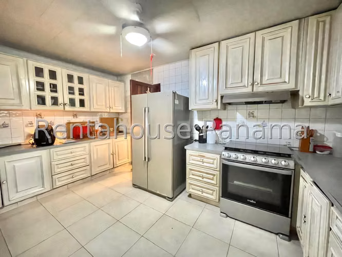 Se Vende Casa en San Francisco LA26-1293