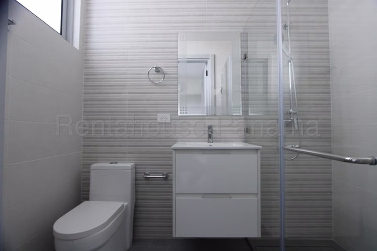 Se Alquila Apartamento en Santa Maria MDV26-7265