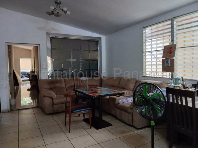 Venta de Casa en Brisas del Golf Mts2: 362 PD - Imagen 2