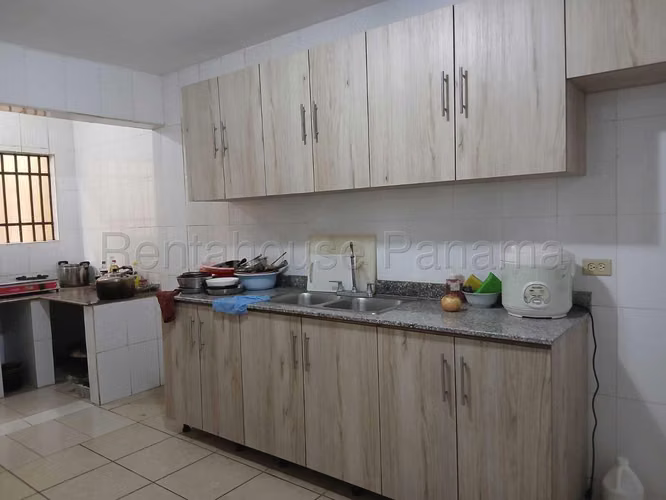 Venta de Casa en Brisas del Golf Mts2: 362 PD - Imagen 5