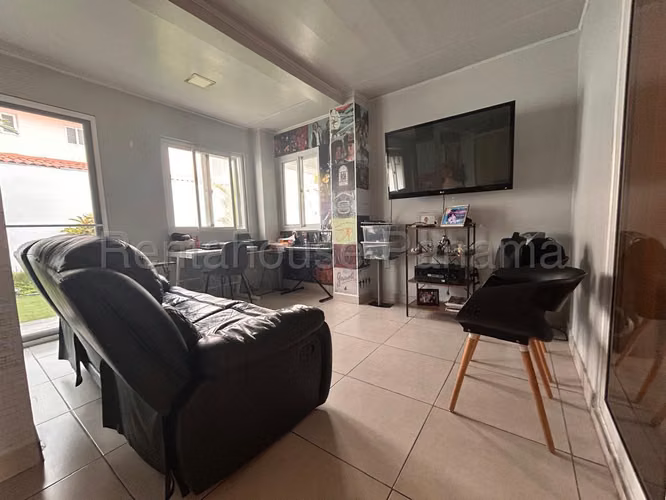 Casa en venta en Versalles MS