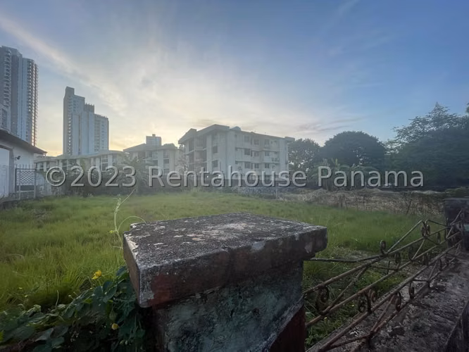 Terreno en venta en Carrasquilla MS