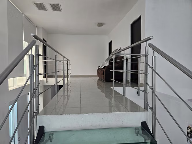 Alquilo hermosa casa en costa sur residencial costa esmeralda semi linea blancq cl