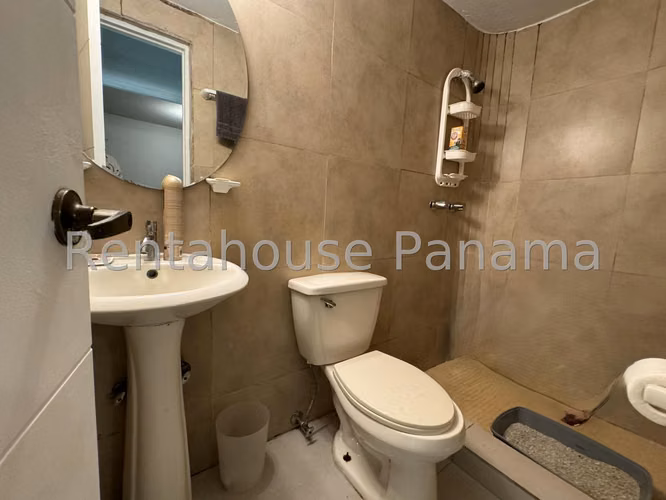 Casa En Venta En La Alameda MS