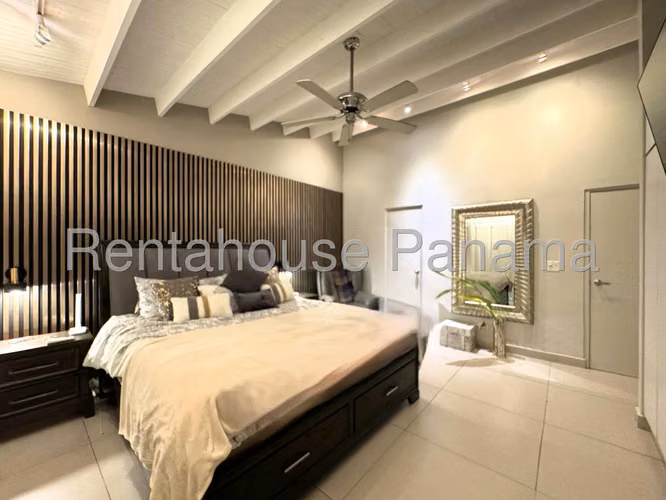 Casa En Venta En La Alameda MS