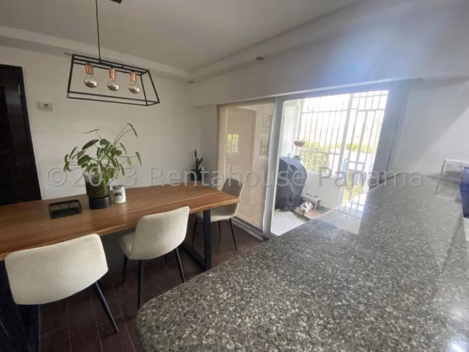 Casa en Venta en  Clayton JG