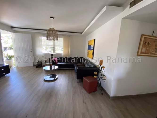 Casa en Venta en  Clayton JG