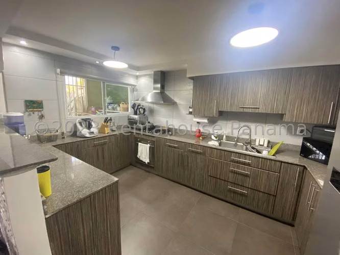 Casa en Venta en  Clayton JG