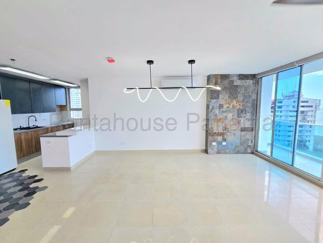 Apartment For Sale in San Francisco SYH