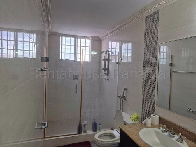 Casa En Venta En Brisas Del Golf SYH