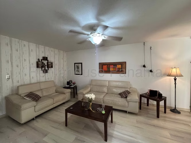 Casa En Venta En Albrook SYH