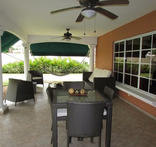 Casa Costa Serena en Costa del Este