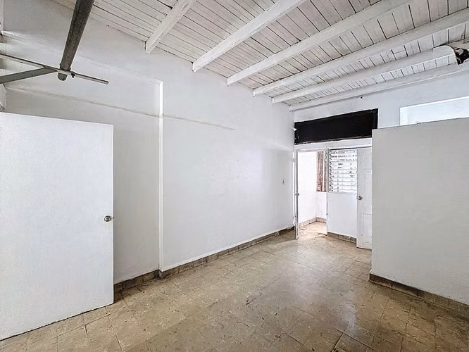 Venta de edificio en Santa Ana – Casco Antiguo