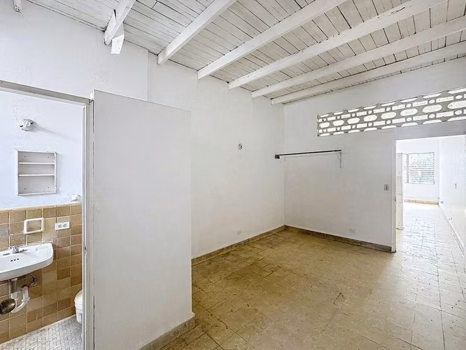 Venta de edificio en Santa Ana – Casco Antiguo