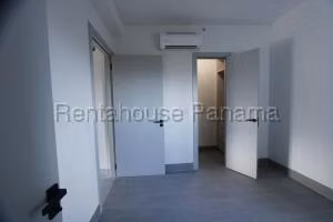 Alquiler de Apartamento con 197m2 en Santa Maria PH The Ivy Tower 26-7265SR - Imagen 11