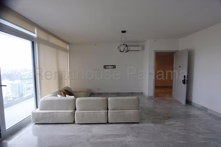 alquilo apartamento en santa maria the ivy OF 26-7265