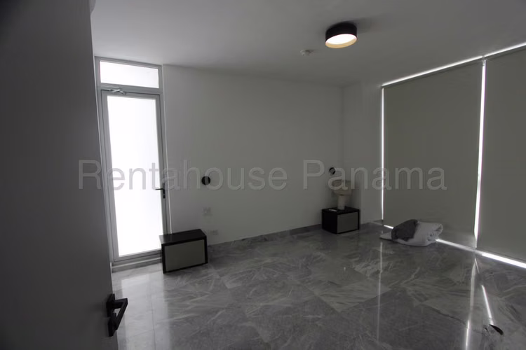alquilo apartamento en santa maria the ivy OF 26-7265