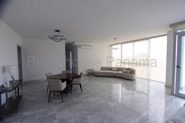 luxury apartment for rent in santa maria panama city